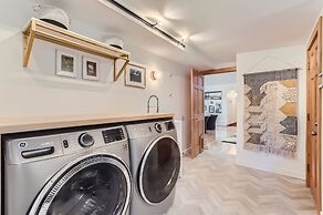 Nederland Mountain Haven 3 Bedroom Bungalow by RedAwning