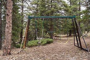 Lookout Lodge In Wondervu 4 Bedroom Home by RedAwning