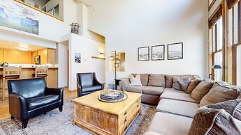 Snowcreek V #874 3 Bedroom Condo by RedAwning