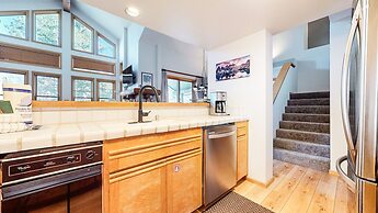 Snowcreek V #874 3 Bedroom Condo by RedAwning