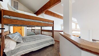 Snowcreek V #874 3 Bedroom Condo by RedAwning