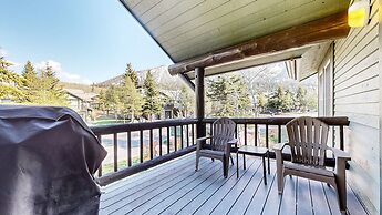 Snowcreek V #874 3 Bedroom Condo by RedAwning