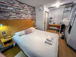 No. Twenty Hotel & Bar