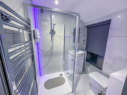 No. Twenty Hotel & Bar