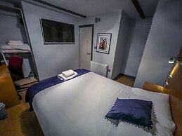 No. Twenty Hotel & Bar