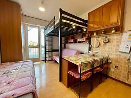 Cozy Studio by the sea - Beahost