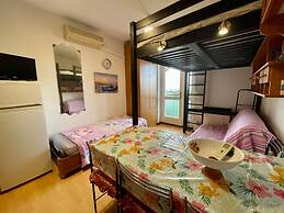 Cozy Studio by the sea - Beahost