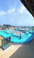 1 bedroom penthouse on the beach ikate