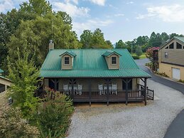 Lodge at Tellico