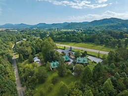 Lodge at Tellico