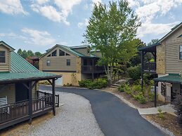 Lodge at Tellico
