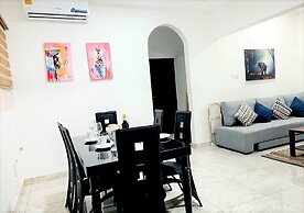 Beautiful Quiet & Cozy  Close to Highway