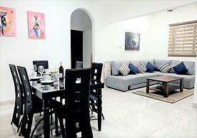 Beautiful Quiet & Cozy  Close to Highway