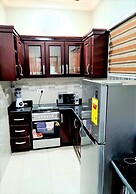 Beautiful Quiet & Cozy  Close to Highway