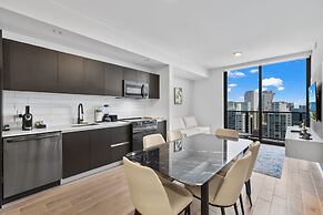 Lux Condo with Stunning Miami Views