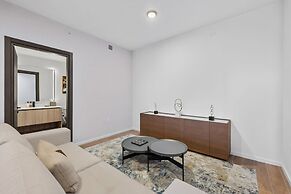 Lux Condo with Stunning Miami Views