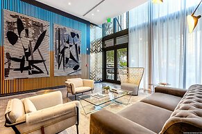 Lux Condo with Stunning Miami Views