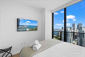 Lux Condo with Stunning Miami Views