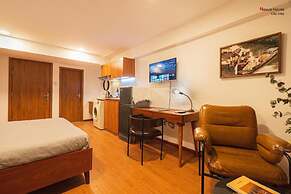 Nexus House Cay Diep