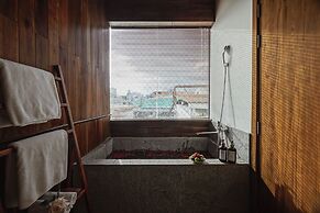 Nexus House Cay Diep