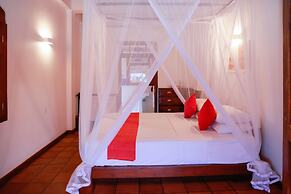 South Point Cottage - Whole Villa 3 Bedrooms (Sleeps 6)