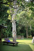 South Point Cottage - Whole Villa 3 Bedrooms (Sleeps 6)