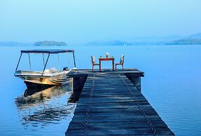 South Point Cottage - Whole Villa 3 Bedrooms (Sleeps 6)