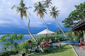 South Point Cottage - Whole Villa 3 Bedrooms (Sleeps 6)