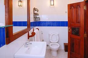 South Point Cottage - Whole Villa 3 Bedrooms (Sleeps 6)