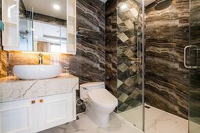 River Gate Quan 4 Luxury Apartment