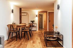 the salt townhouse
