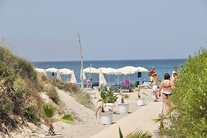 Residence with swimming-pool in Arborea