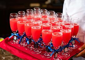 Amanda Grand Lux Cruises Ha Long Bay