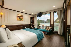 Amanda Grand Lux Cruises Ha Long Bay