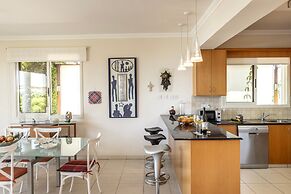 Larnaca Chelidonia Seafront Villa