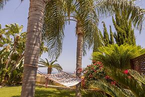 Larnaca Chelidonia Seafront Villa