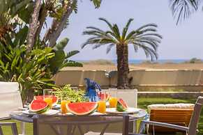 Larnaca Chelidonia Seafront Villa