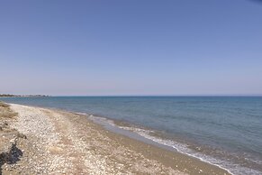 Larnaca Chelidonia Seafront Villa