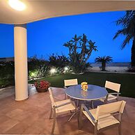 Larnaca Chelidonia Seafront Villa