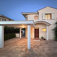 Larnaca Chelidonia Seafront Villa