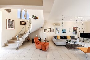 Larnaca Chelidonia Seafront Villa