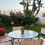 Larnaca Chelidonia Seafront Villa