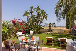 Larnaca Chelidonia Seafront Villa