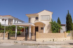 Larnaca Chelidonia Seafront Villa