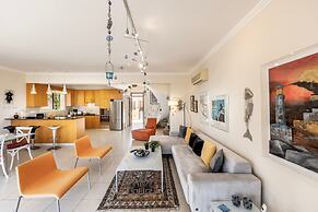 Larnaca Chelidonia Seafront Villa