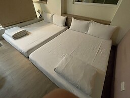 Canal16 HarborView Studio