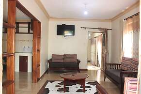 Montane Safaris Hotel