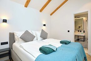 Black Water Bay house