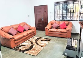 Cozy Quiet & Fantastic Close to Highway