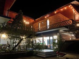 A Thia Homestay
